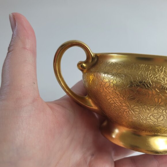 Tirschenreuth Bavaria Gold Encrusted Creamer Rose & Daisy - Picture 9 of 13